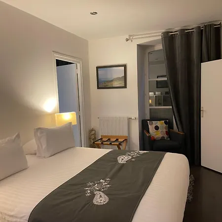 La Maison De L Echauguettes Vous Petit Dejeuner Et Menage Апартаменты *