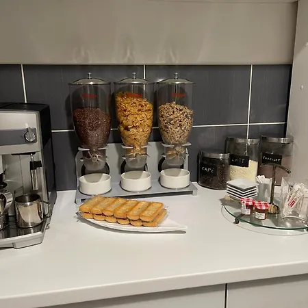 Appartement Clermont-Ferrand Petit-Dejeuner, Menage Parking Gratuits