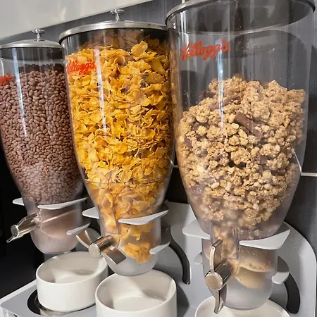 Апартаменты La Maison De L Echauguettes Vous Petit Dejeuner Et Menage Клермон-Ферран