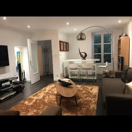 Appartement A Clermont Ferrand Petit Dejeuner Et Menage Inclus *