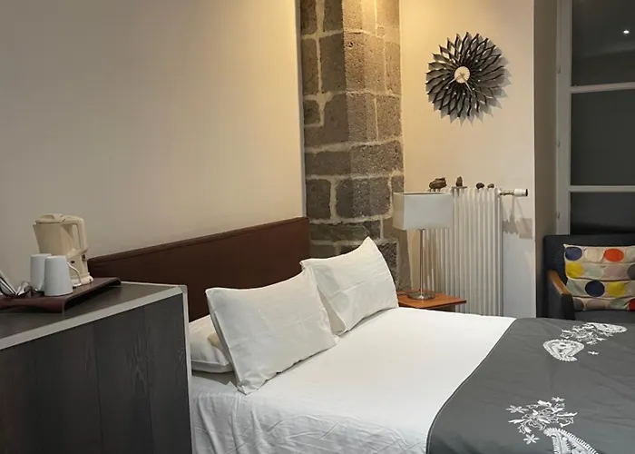 Dans Maison Du Xviᵉ Siècle Petit Déjeuner Et Ménage Inclus Aucun Frais Caché Apartamento *