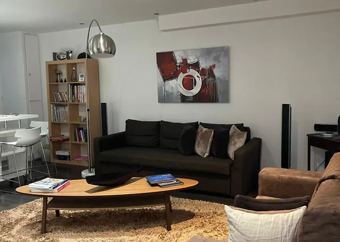 Dans Maison Du Xviᵉ Siècle Petit Déjeuner Et Ménage Inclus Aucun Frais Caché Apartamento *