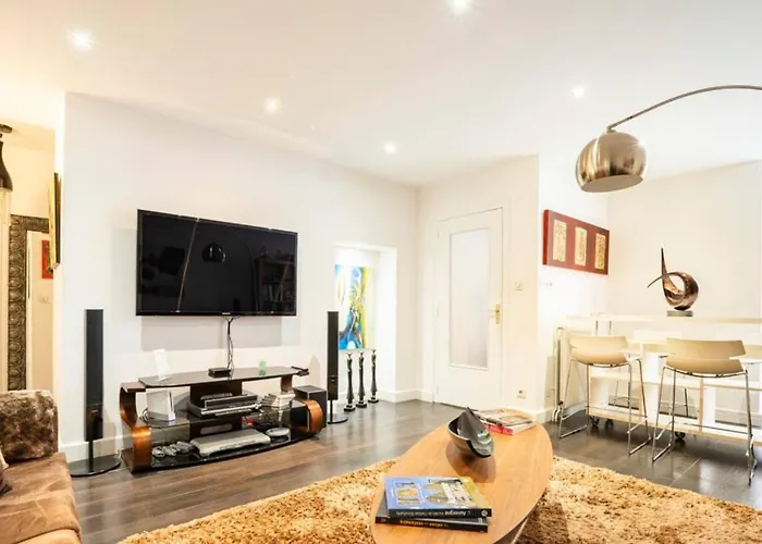 Apartamento Dans Maison Du Xviᵉ Siècle Petit Déjeuner Et Ménage Inclus Aucun Frais Caché